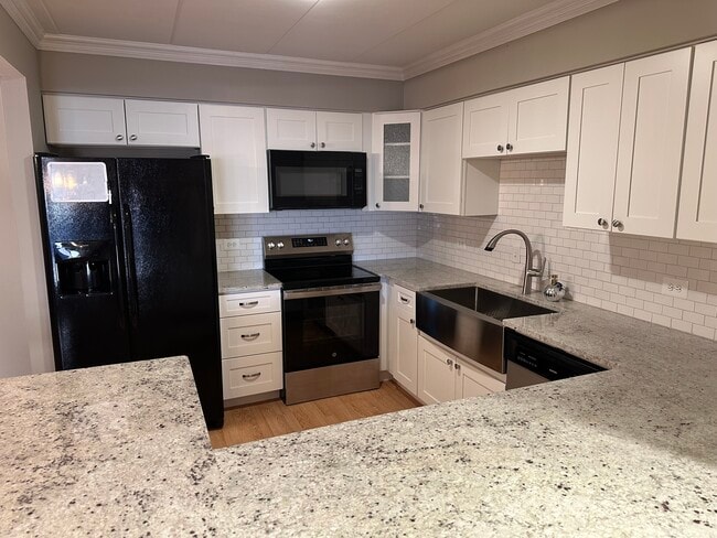 Foto del edificio - 7347 W 79th Pl