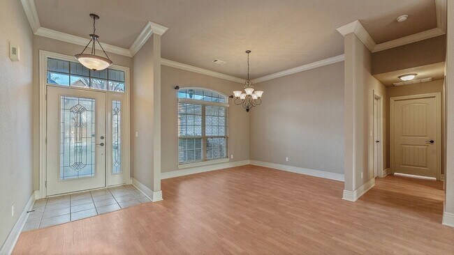 Building Photo - Newly update 4 bedroom house just off Double Springs Road