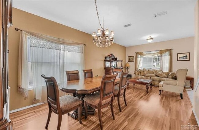 Building Photo - 24 Los Indios Pkwy