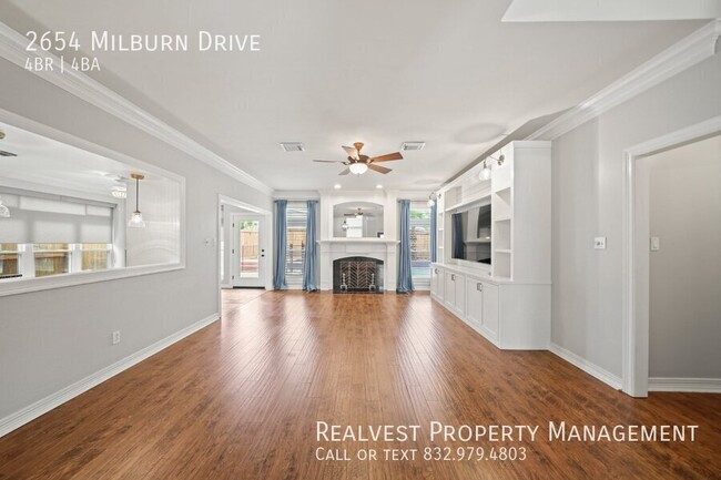 Foto del edificio - 2654 Milburn Dr