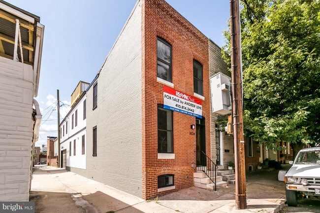 Building Photo - 1024 S Bouldin St