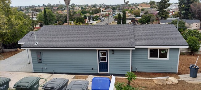 Building Photo - 3128 E 20th St