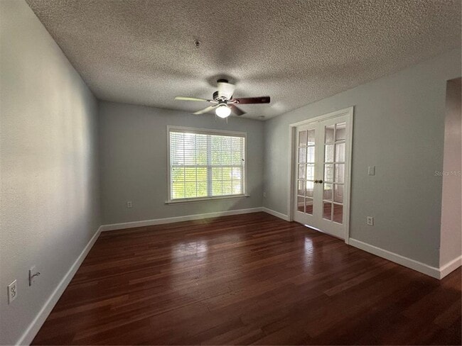 Building Photo - 2053 Dixie Belle Dr