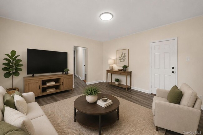 Building Photo - 52 Claremont Pl