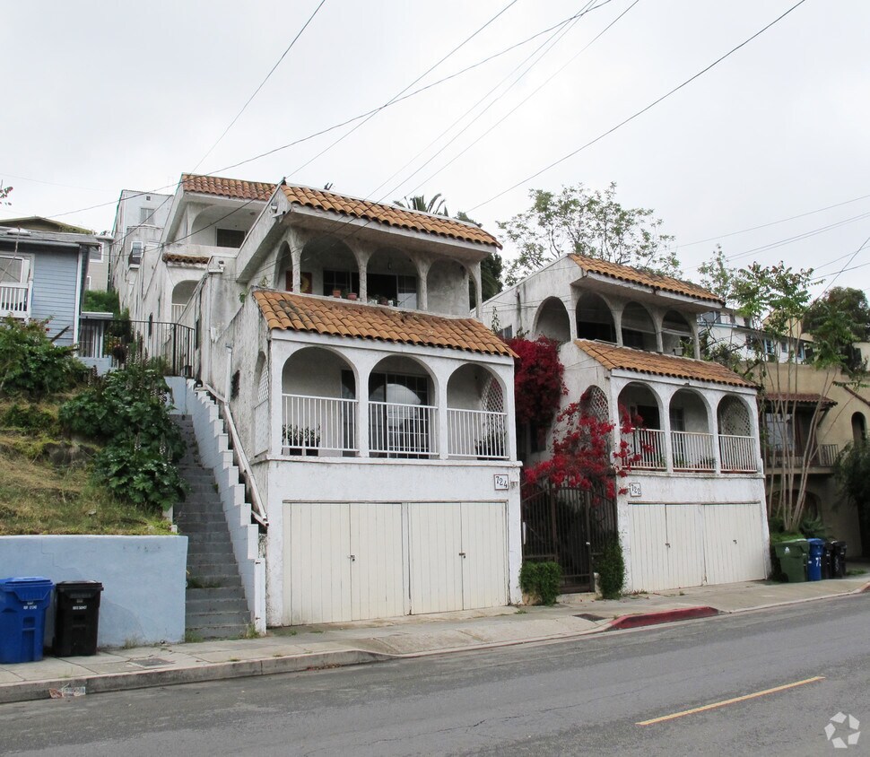 Primary Photo - 722 Echo Park Ave