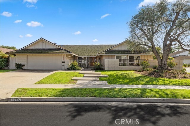 Foto principal - 1800 Tradewinds Ln