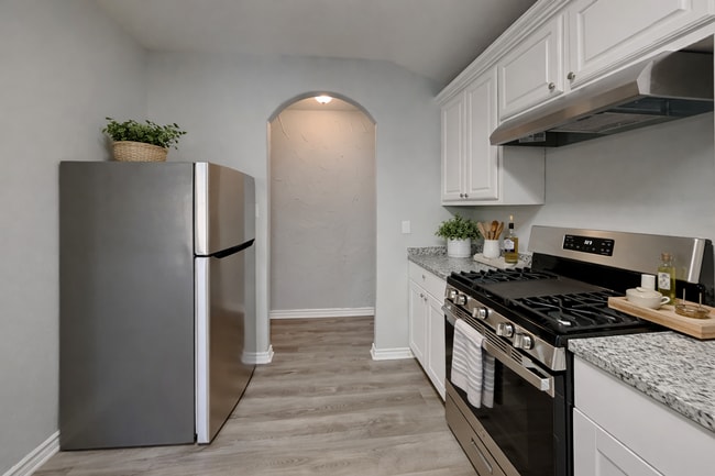 Building Photo - Updated 4-Bedroom Corner Lot Home with Granite Kitchen in Irving, TX