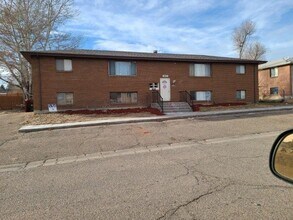 Building Photo - 3027 Denver St