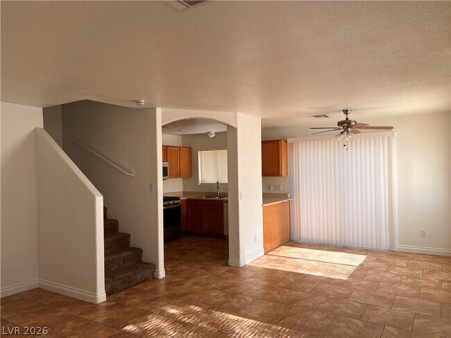 Building Photo - 3391 Sparrow Heights Ave