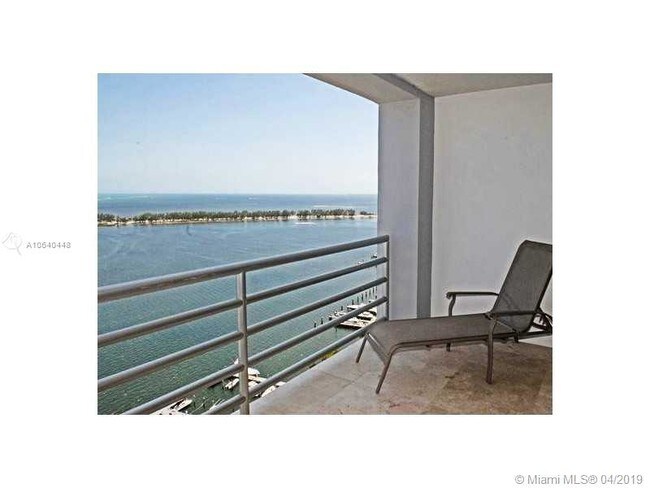 Foto del edificio - 1541 Brickell Ave