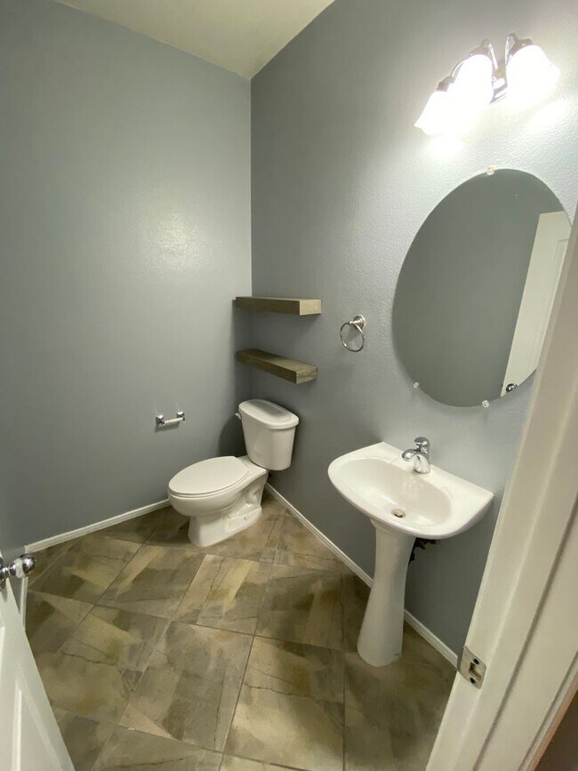 Foto del edificio - Wonderful 2 bed/2 bath house located in So...