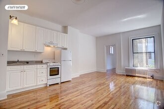 Building Photo - 304 W 30th St