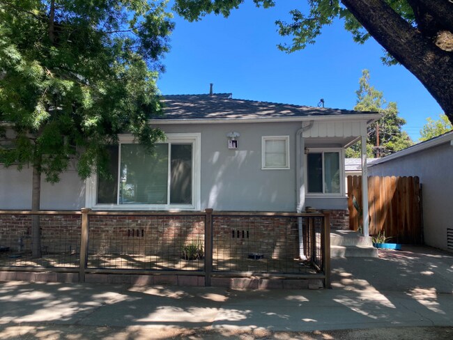 Photo - 2205 18th St Apartment