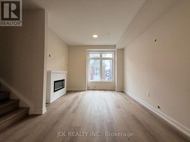 Photo du bâtiment - 11 Agnes Ln