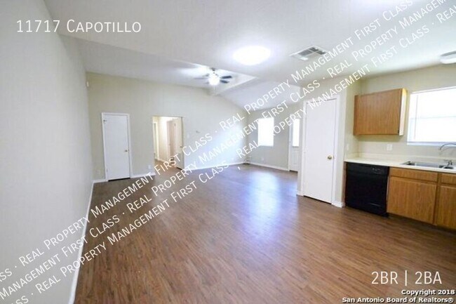 Foto del edificio - 11717 Capotillo-
