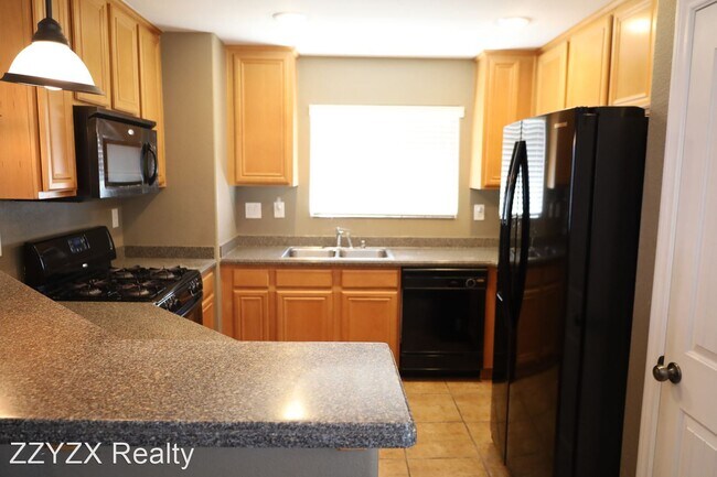 Foto del edificio - 3 br, 3 bath House - 10411 Wildflower Gull...