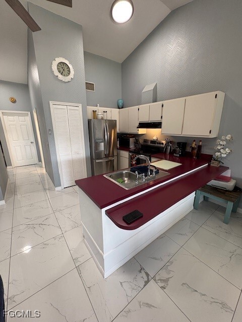 Building Photo - 1939 Santa Barbara Blvd