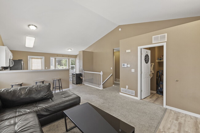 Foto del edificio - 7356 Coral Ridge Dr
