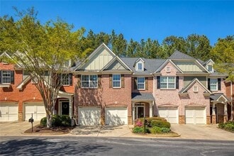 Building Photo - 1404 Lexington Dr