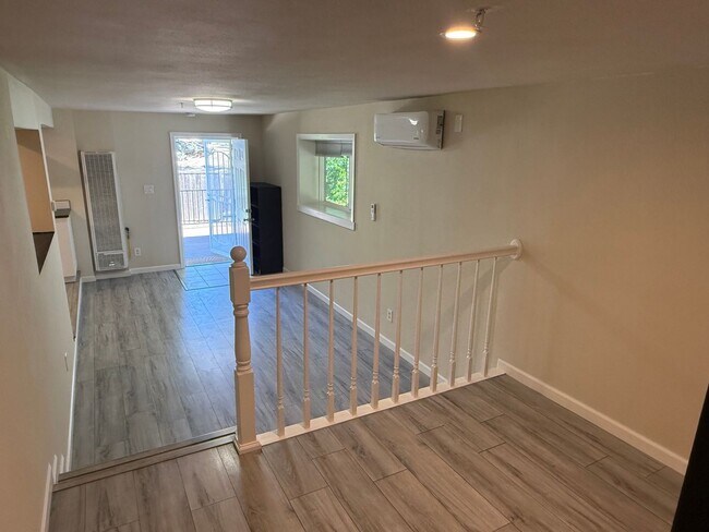 Foto del edificio - 133 Williamson Ct