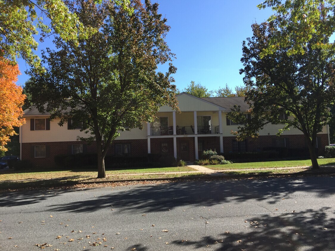 1119 Peggy Dr, Hummelstown, PA 17036 Apartments in Hummelstown, PA