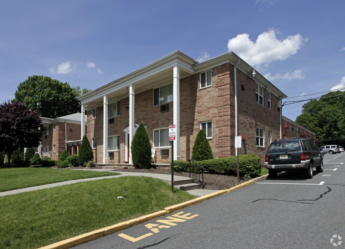 Clinton Manor Arms Apts. Apartments Dover, NJ