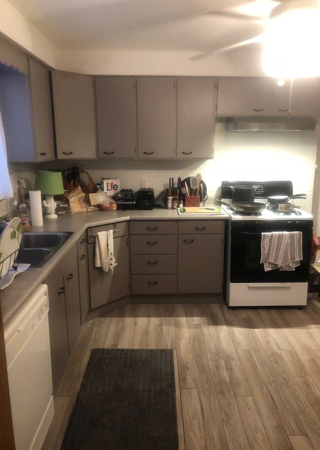 Foto del edificio - 159 Leroy St