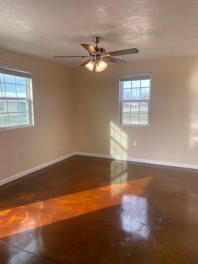 Building Photo - 4870 County Road 71