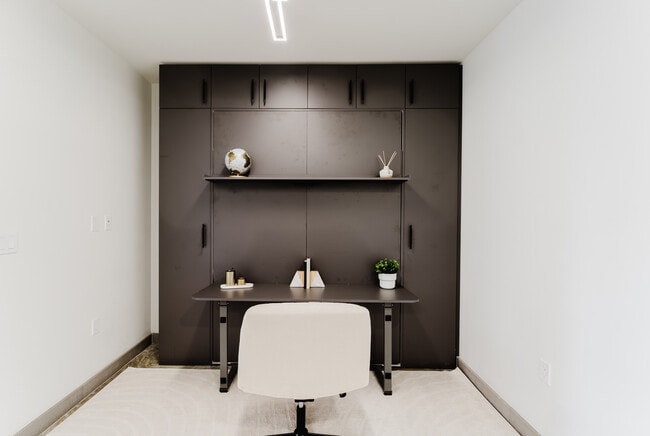 Building Photo - Koosh Living at Griffin