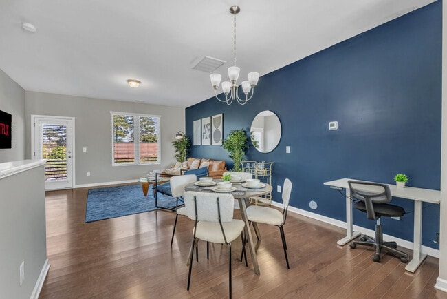 Building Photo - 2606 Wolf Cub Ct