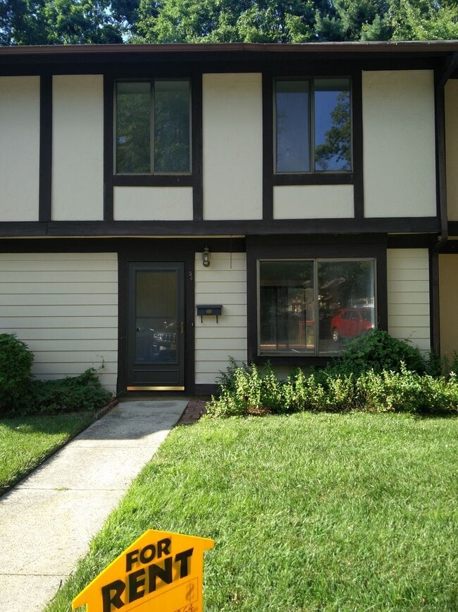 Spacious 3 bedroom house For Rent - Spacious 3 bedroom house For Rent