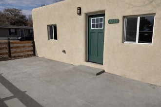 Building Photo - 1717 Gonzales Rd SW