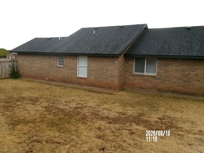 Building Photo - 4908 SE Randolph Rd