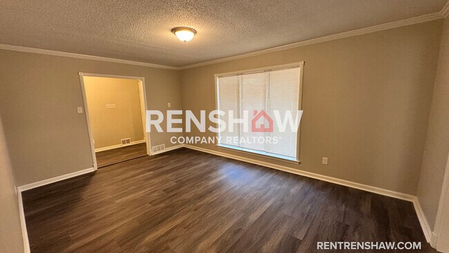 Foto del edificio - 1328 Old Hickory Rd