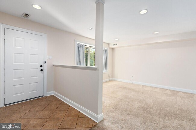 Foto del edificio - 3491 Coventry Pl