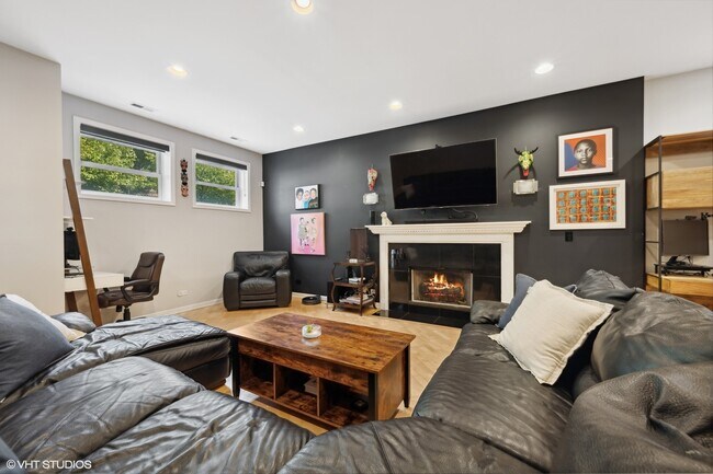Foto del edificio - 3968 S Ellis Ave