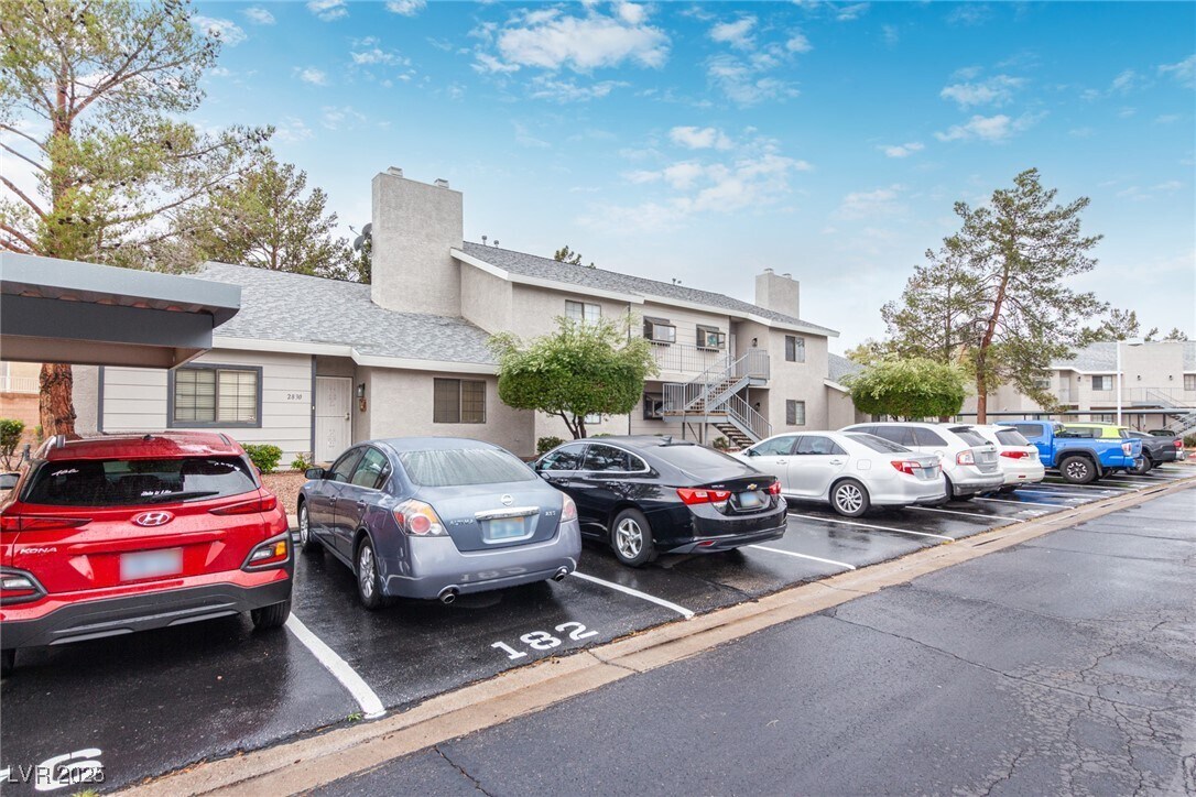 Primary Photo - 2840 Blue Bonnet Dr