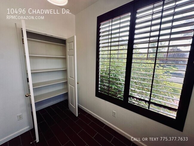 Foto del edificio - 10496 Chadwell Dr