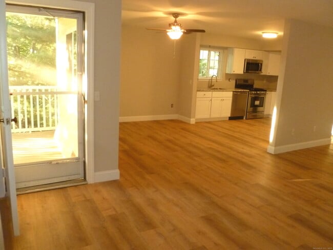 Building Photo - 2955 Madison Ave