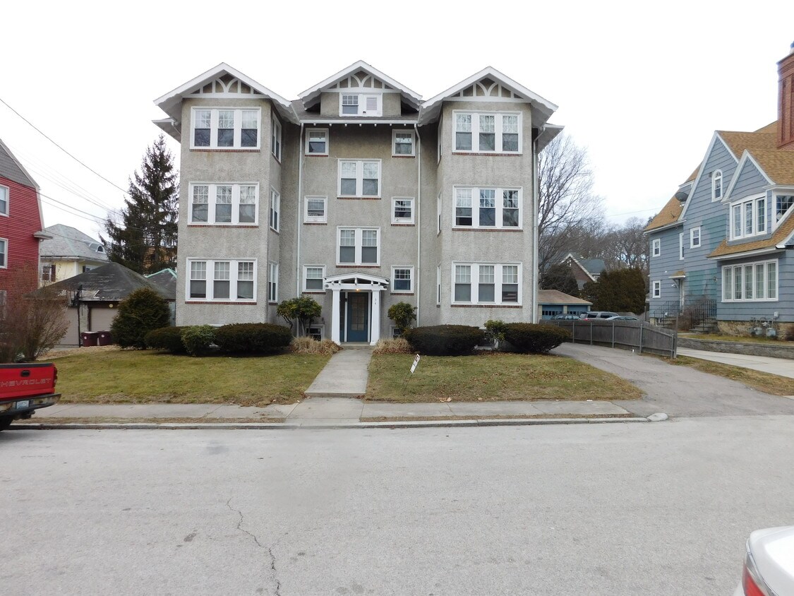 Foto principal - 34 Meadow Rd