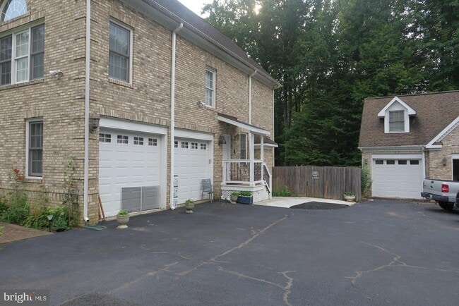 Building Photo - 3128 Prosperity Ave