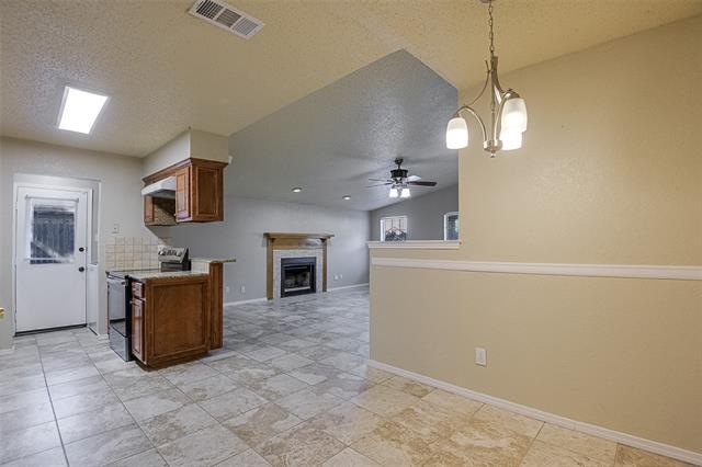 Foto del edificio - 5301 Carpenter Dr