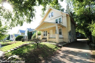 Building Photo - 1719 Laramie St
