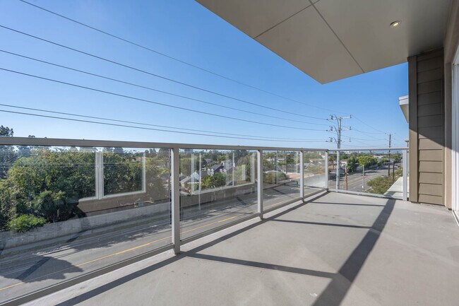 Foto del edificio - 5851 W 88th St