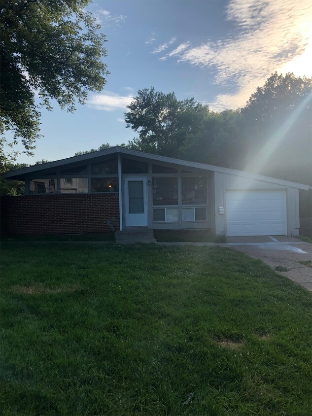 Primary Photo - 7414 Northridge Dr