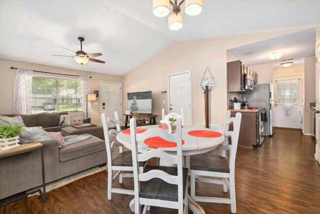 Foto del edificio - 3191 W Oakfield St