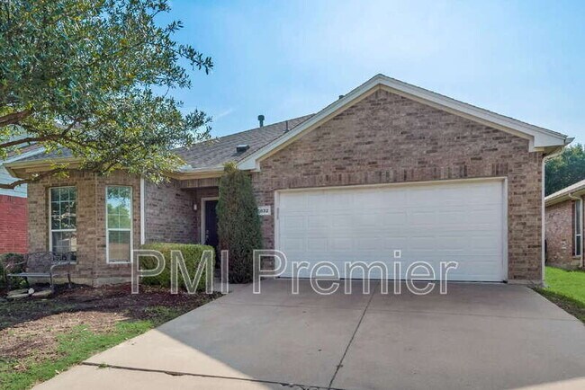 Foto del edificio - 5832 Center Ridge Dr
