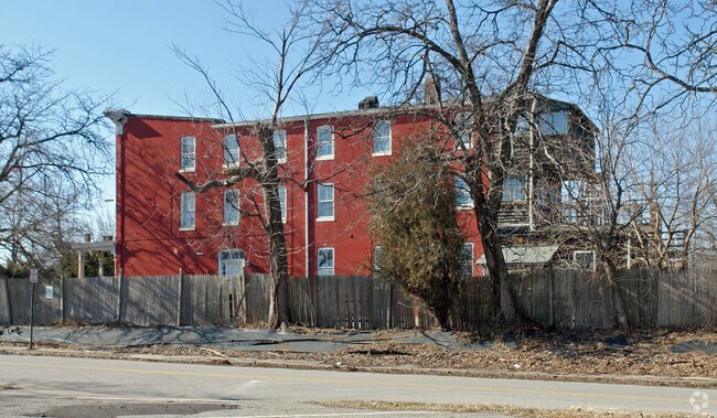 Building Photo - 3422 Frederick Ave