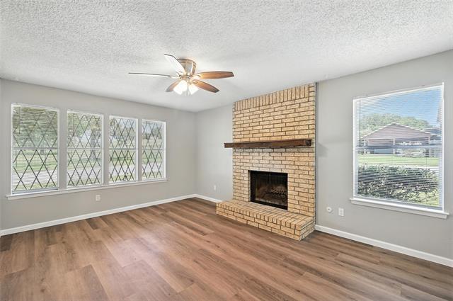Foto del edificio - 537 Crowley Rd