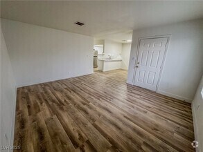 Building Photo - 6932 Kilgore Dr
